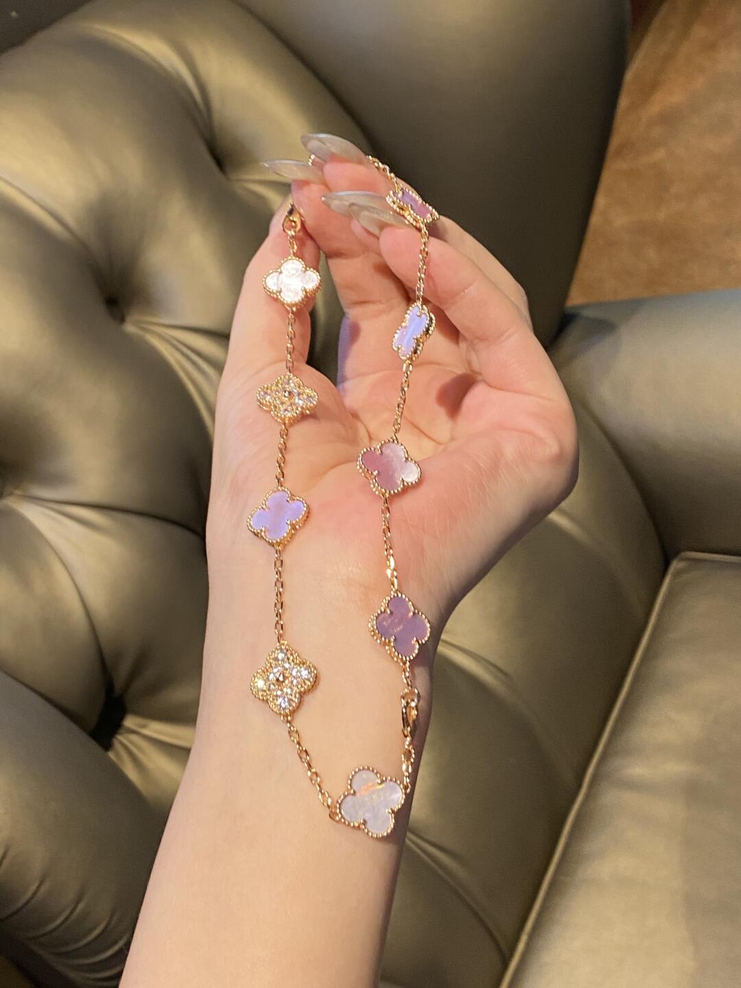 [baslovejewels]CLOVER 10 MOTIFS DIAMOND PINK MOP NECKLACE
