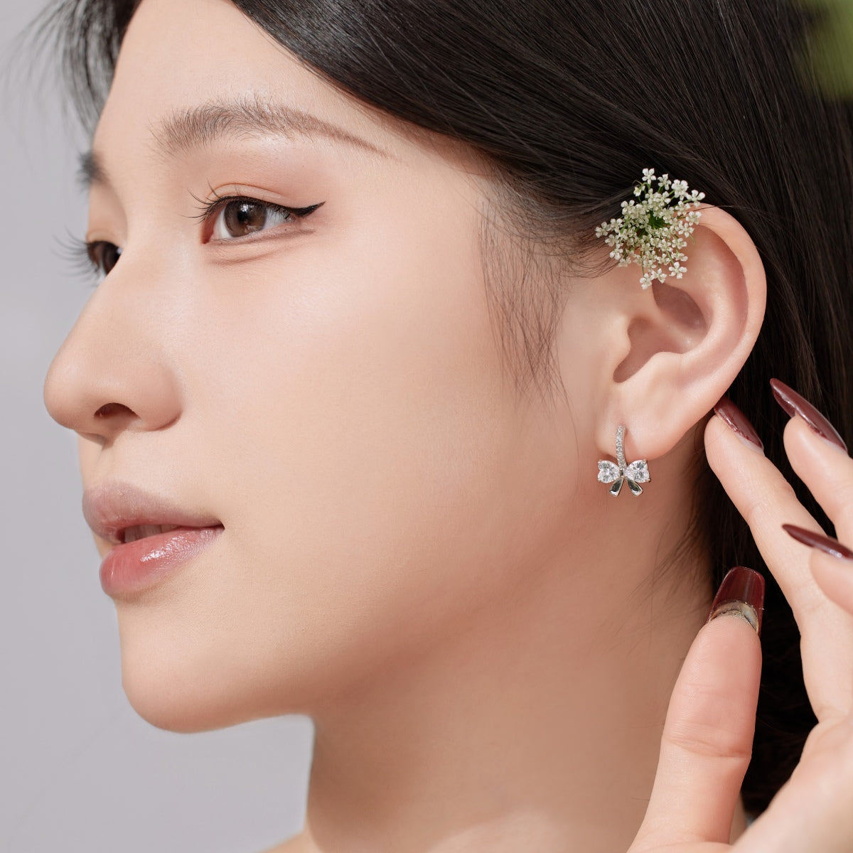 [baslovejewels]Exquisite Earrings With Heart-Shaped Bow Design