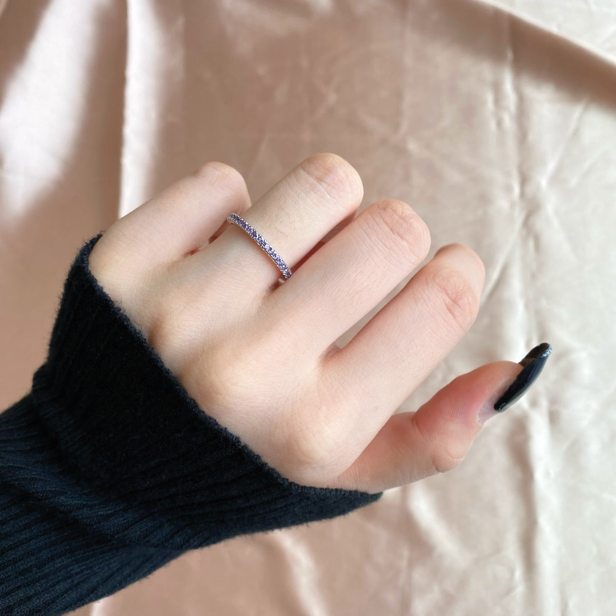 [baslovejewels]Delicate Sparkling Round Cut Daily Ring