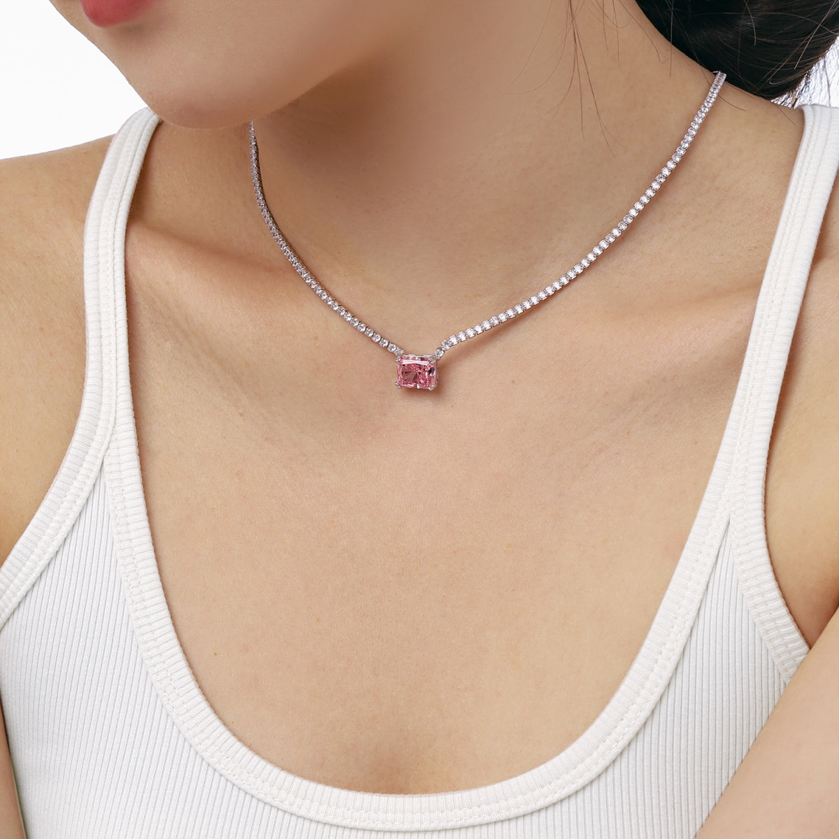 [baslovejewels]4.0 Carat Elegant Radiant Cut Necklace