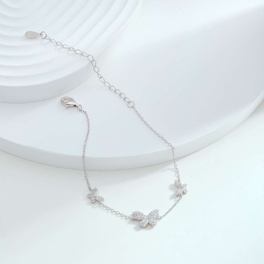 [baslovejewels]Delicate Butterfly Pendant Bracelet