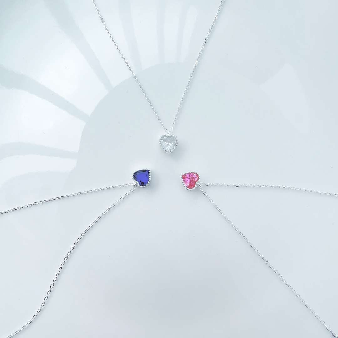 [baslovejewels]Ornate Heart Shape Necklace