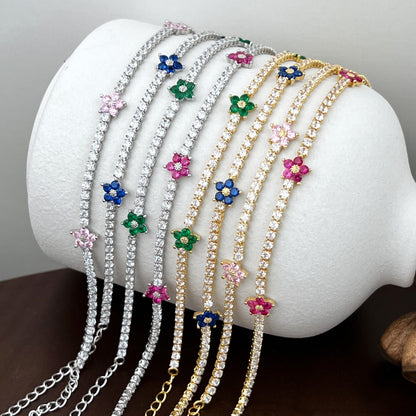 [baslovejewels]Sparkling Flower Shape Tennis Bracelet