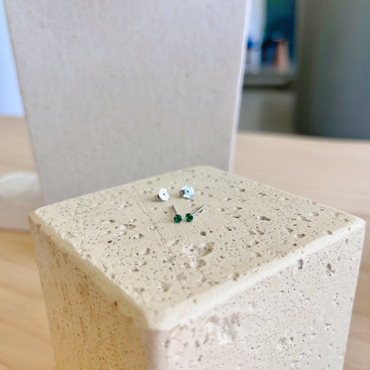 [baslovejewels]Delicate Solitaire Earrings