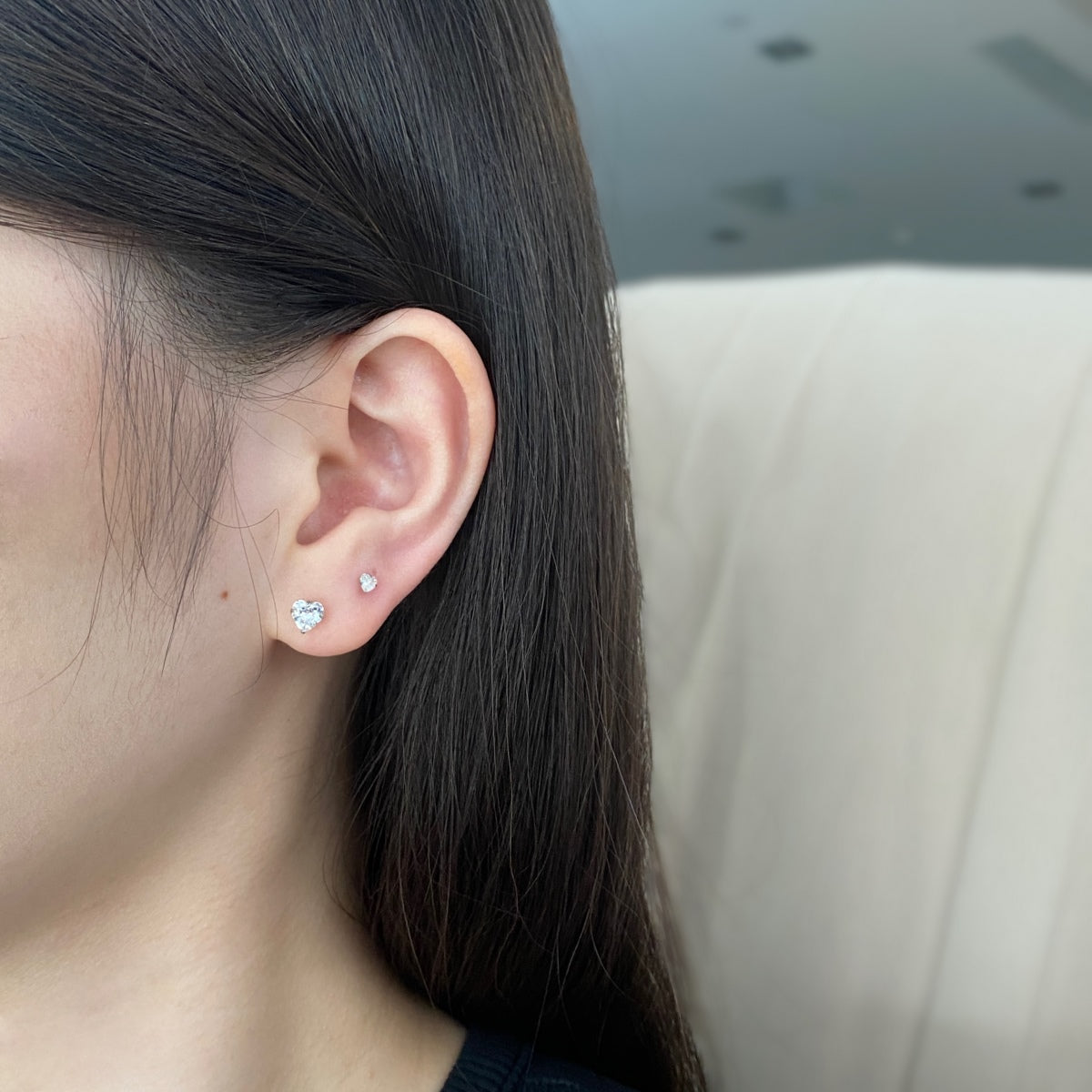 [baslovejewels]Sparkling Heart Shaped Simple Earrings