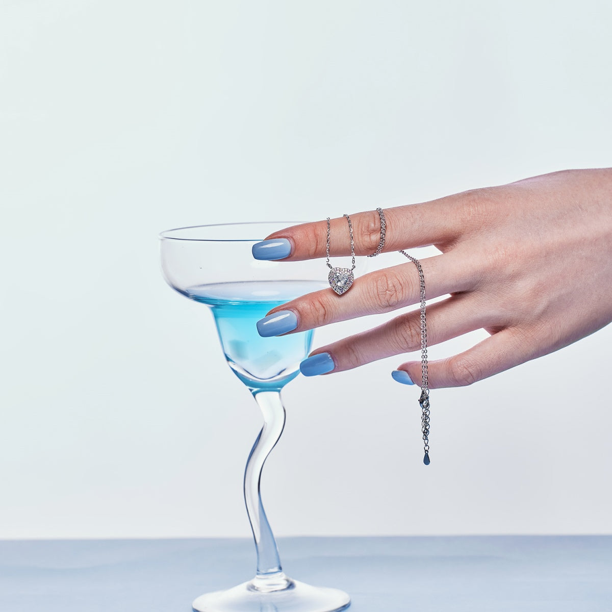 [baslovejewels]Exquisite Heart Shape Necklace