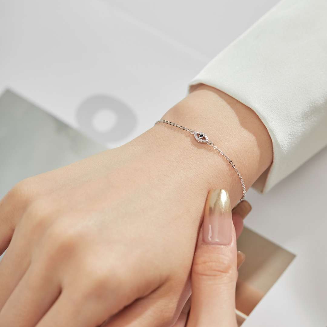 [baslovejewels]Evil Eye Shape Necklace