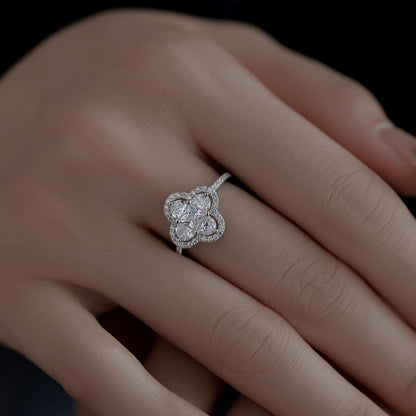 [baslovejewels]Luxurious Eternity Flower Shape Banquet Ring