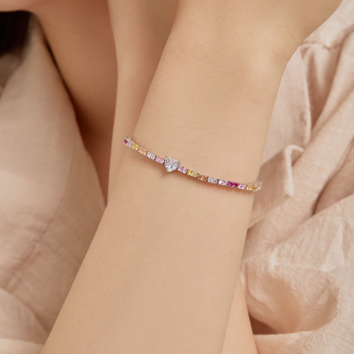 [baslovejewels]Delicate Romantic Heart Shape Lover Bracelet