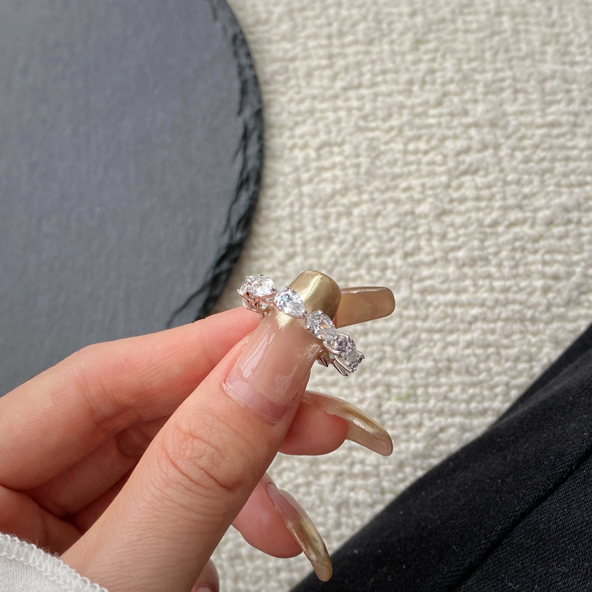 [baslovejewels]Exquisite Pear Cut Tennis Ring